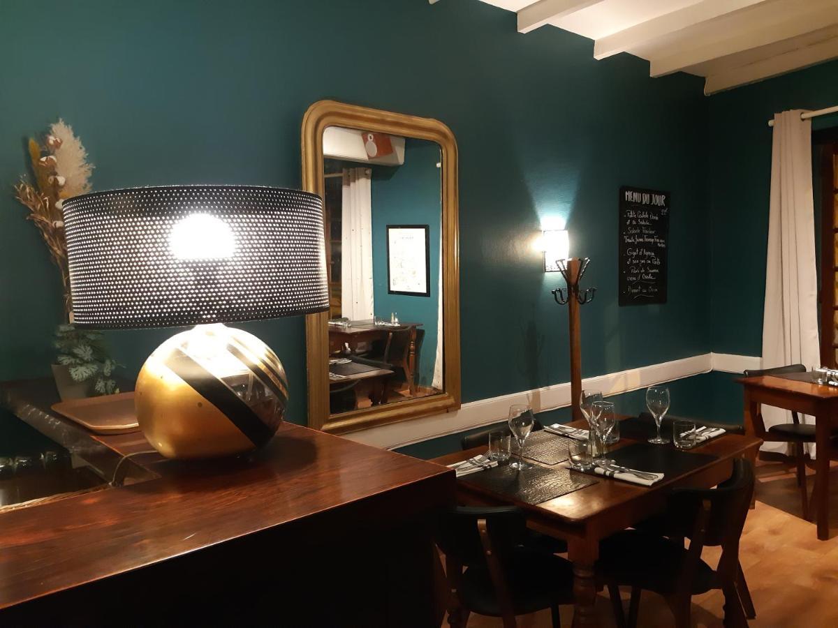 劳伯格科林斯酒店 Granges-les-Beaumont 外观 照片