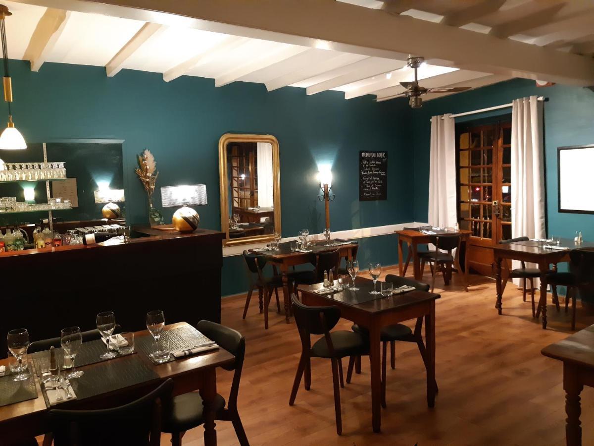 劳伯格科林斯酒店 Granges-les-Beaumont 外观 照片